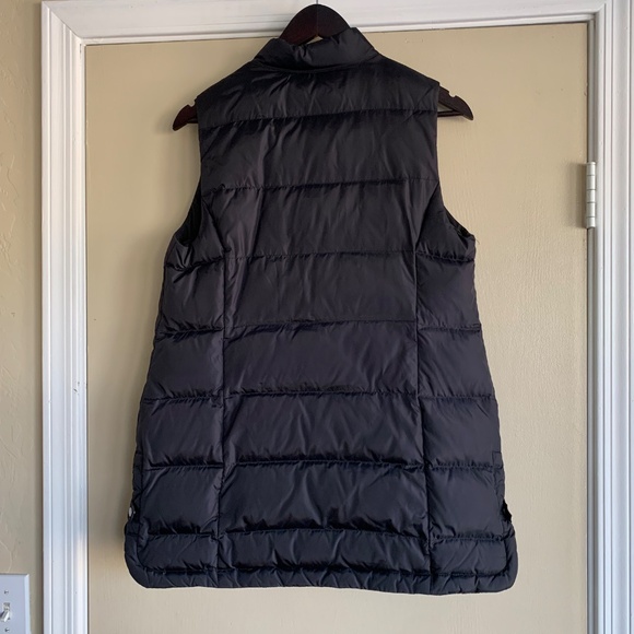 J.Jill Down Puffer Vest Sz.S Zippered pockets Black Sm. Flaw - Picture 5 of 9